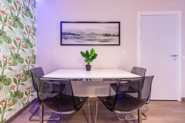 2 sovrum Lägenhet till salu i Benalmádena pueblo, Benalmádena - 350 000 € (Ref: 9473418)