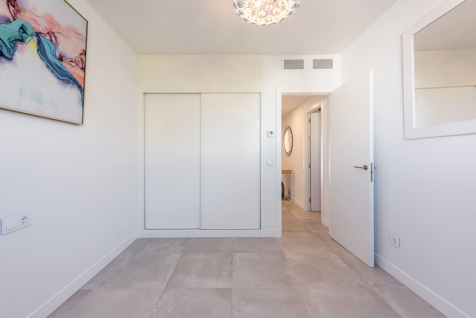 2 soveværelse Lejlighed til salg i Fuengirola med swimmingpool - € 595.000 (Ref: 9503251)