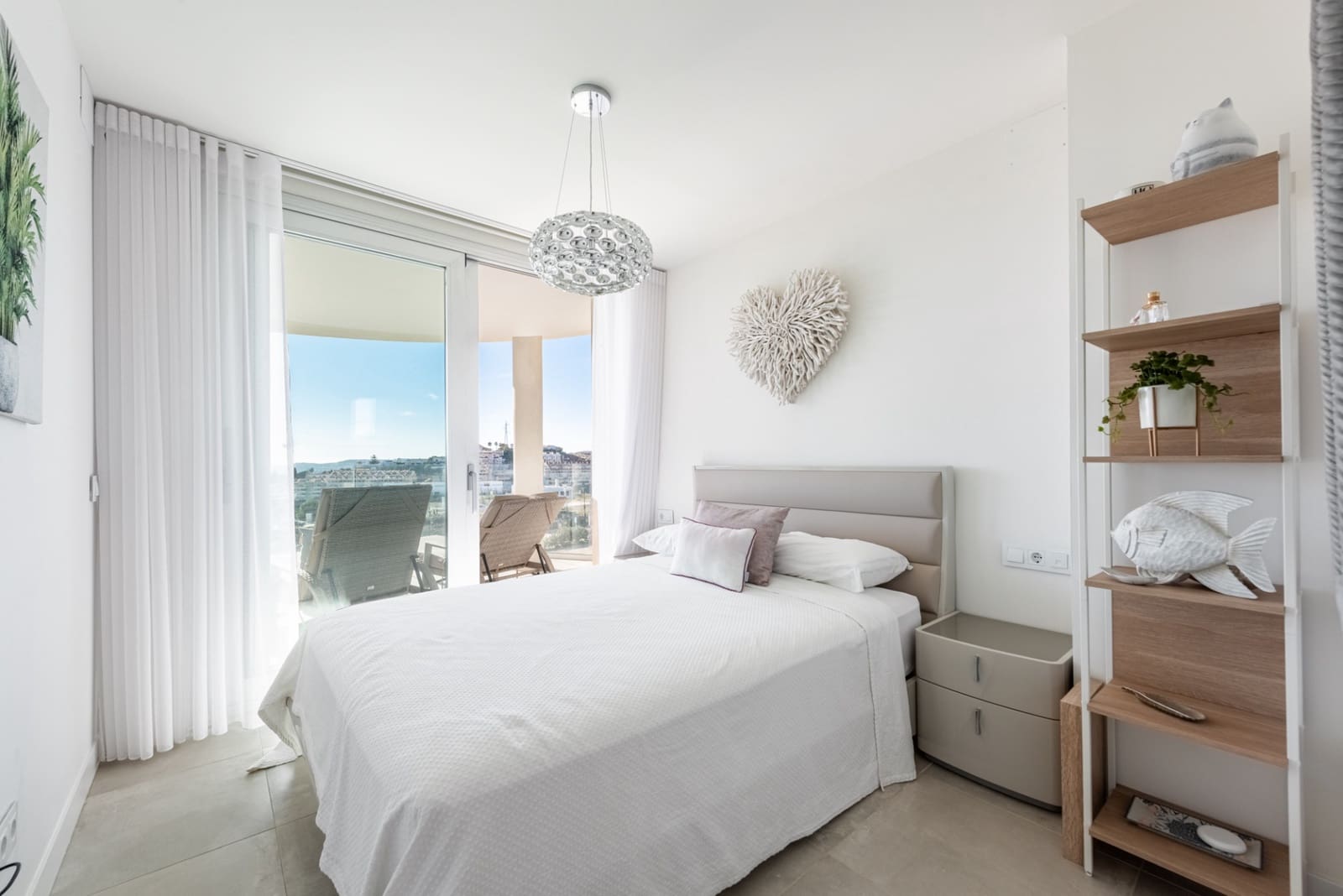 2 soveværelse Lejlighed til salg i Fuengirola med swimmingpool - € 595.000 (Ref: 9503251)