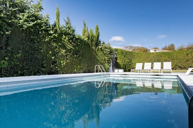6 chambre Villa/Maison à vendre à Benalmadena Costa, Benalmádena avec piscine garage - 1 395 000 € (Ref: 9614082)