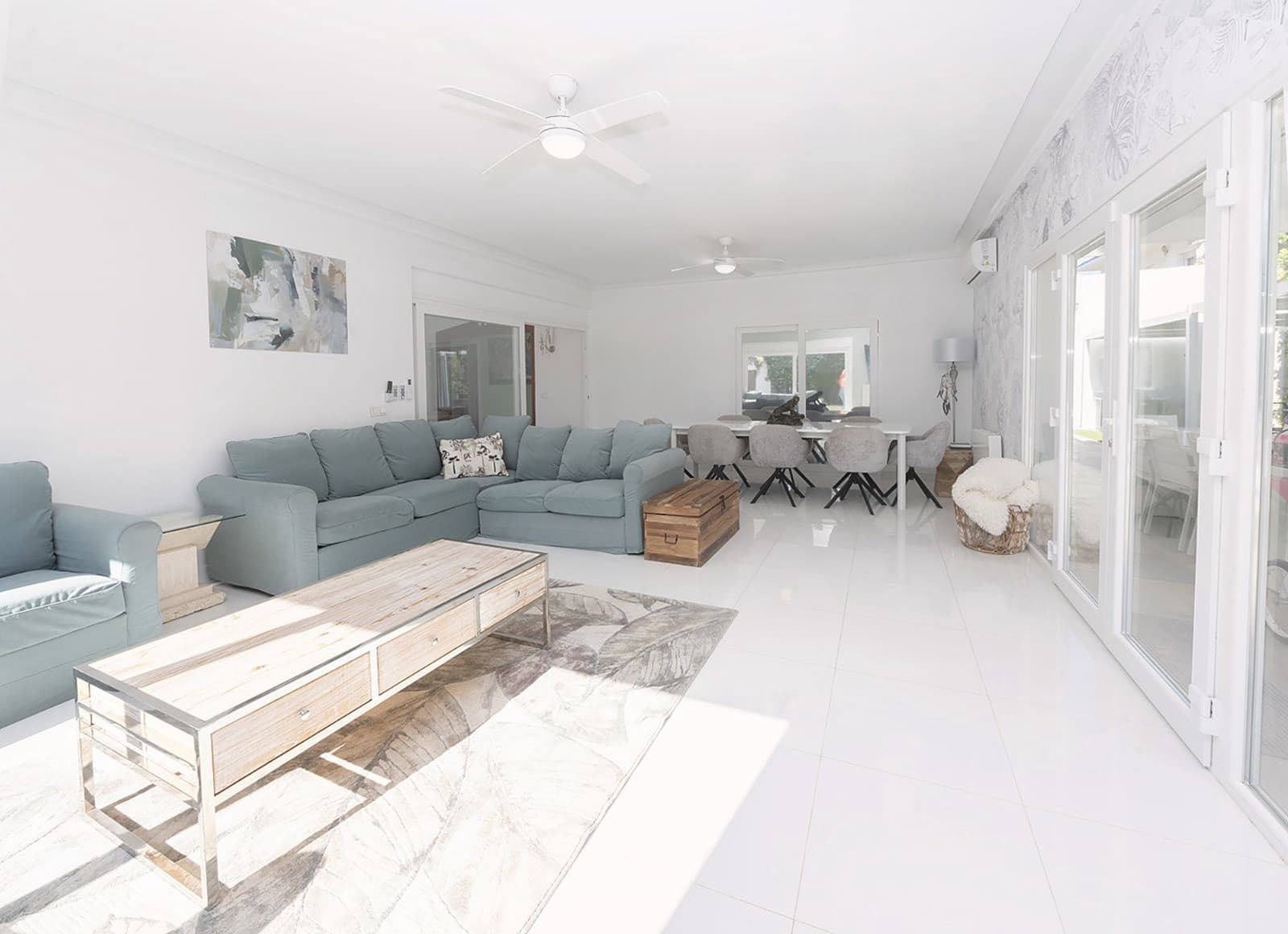 6 soveværelse Villa til salg i Benalmadena Costa med swimmingpool garage - € 1.395.000 (Ref: 9614082)