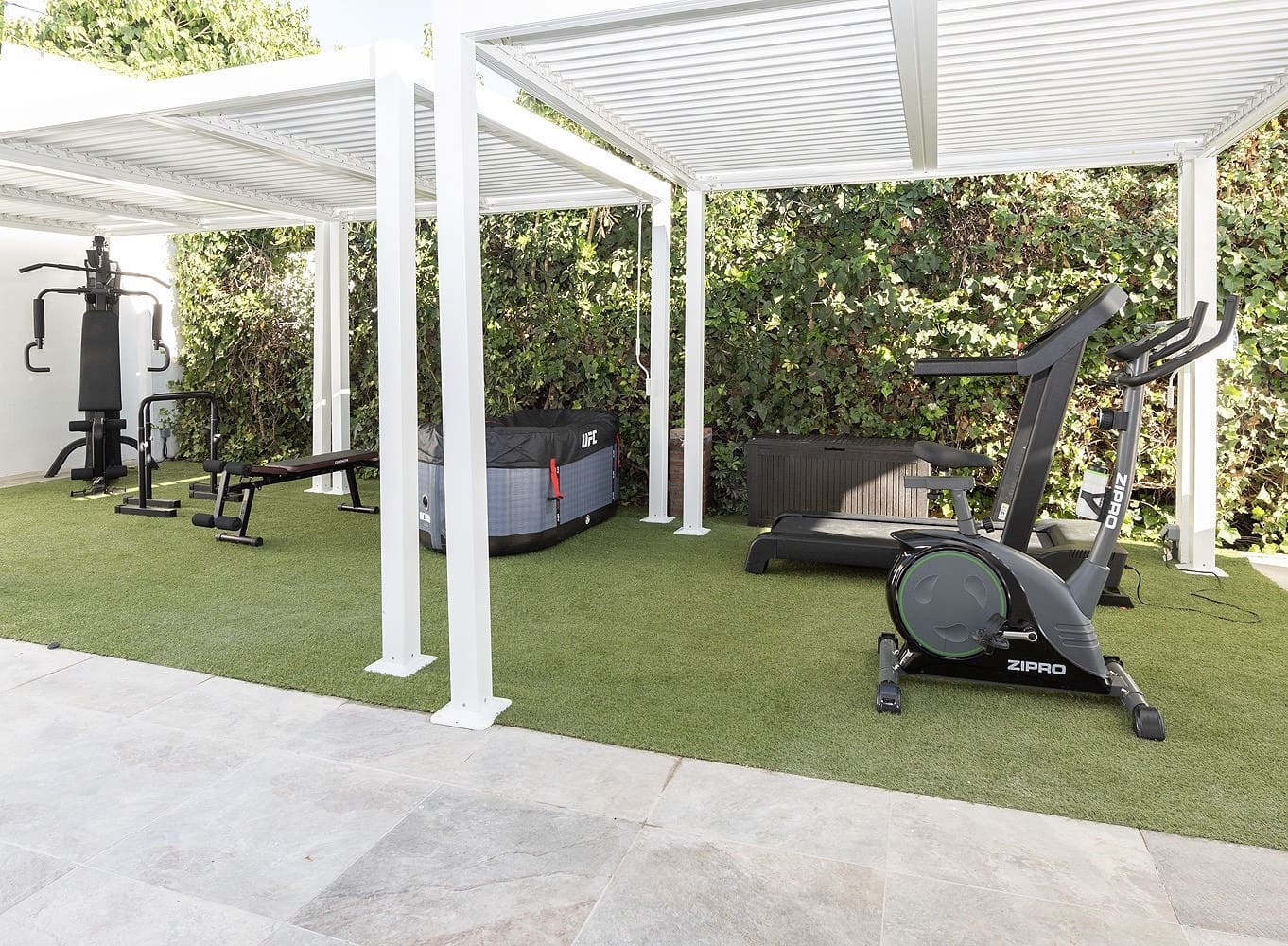 6 soveværelse Villa til salg i Benalmadena Costa med swimmingpool garage - € 1.395.000 (Ref: 9614082)
