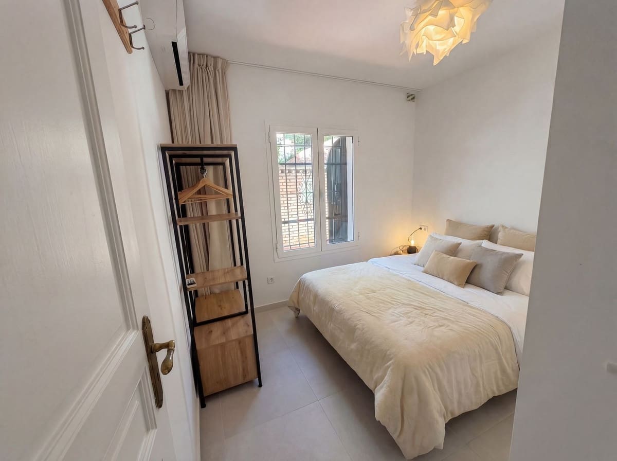 2 soveværelse Villa til salg i Fuengirola med swimmingpool garage - € 640.000 (Ref: 9618467)