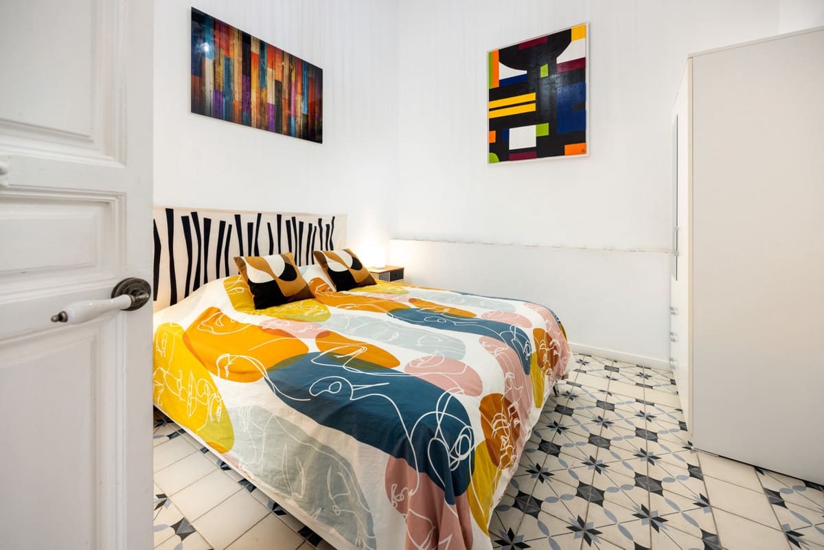 4 slaapkamer Appartement te koop in Malaga stad - € 1.480.000 (Ref: 9653191)