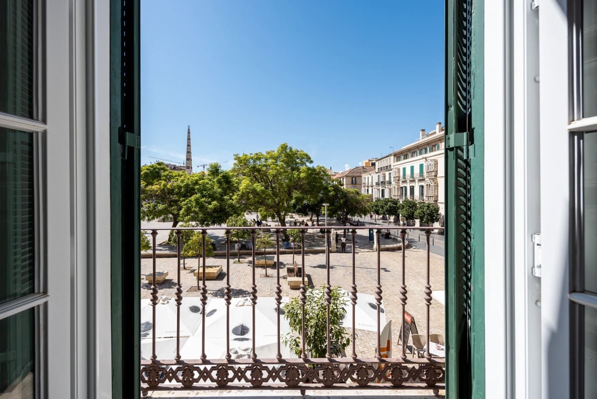 4 slaapkamer Appartement te koop in Malaga stad - € 1.480.000 (Ref: 9653191)