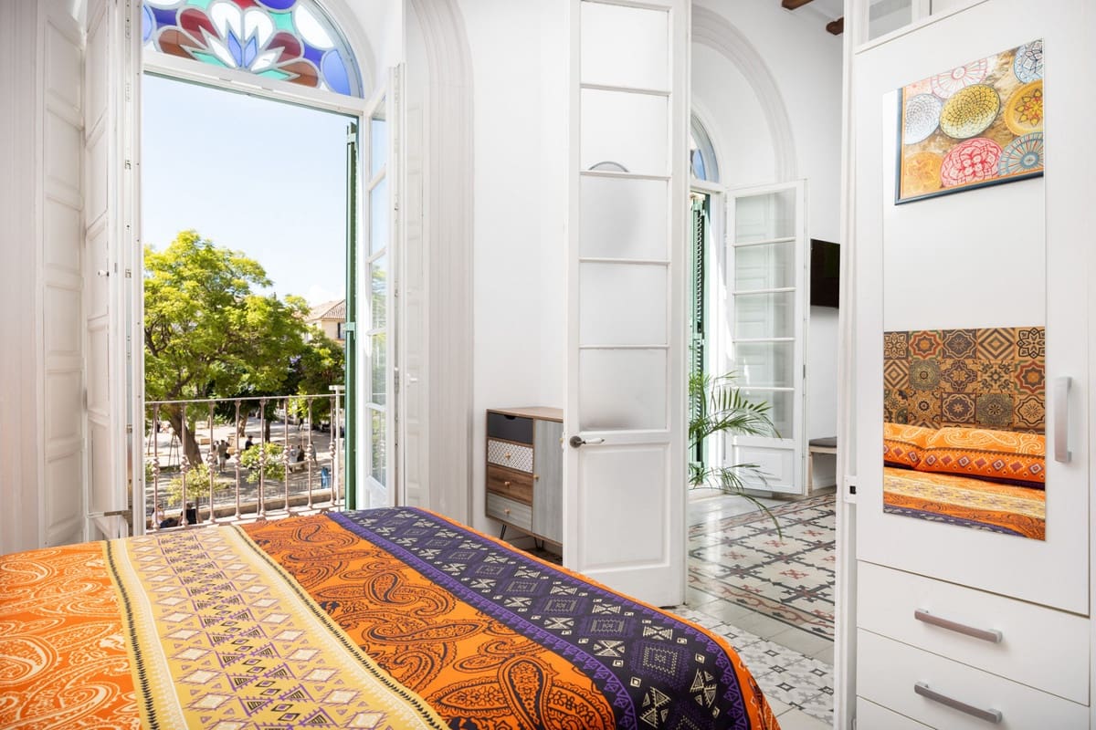 4 slaapkamer Appartement te koop in Malaga stad - € 1.480.000 (Ref: 9653191)