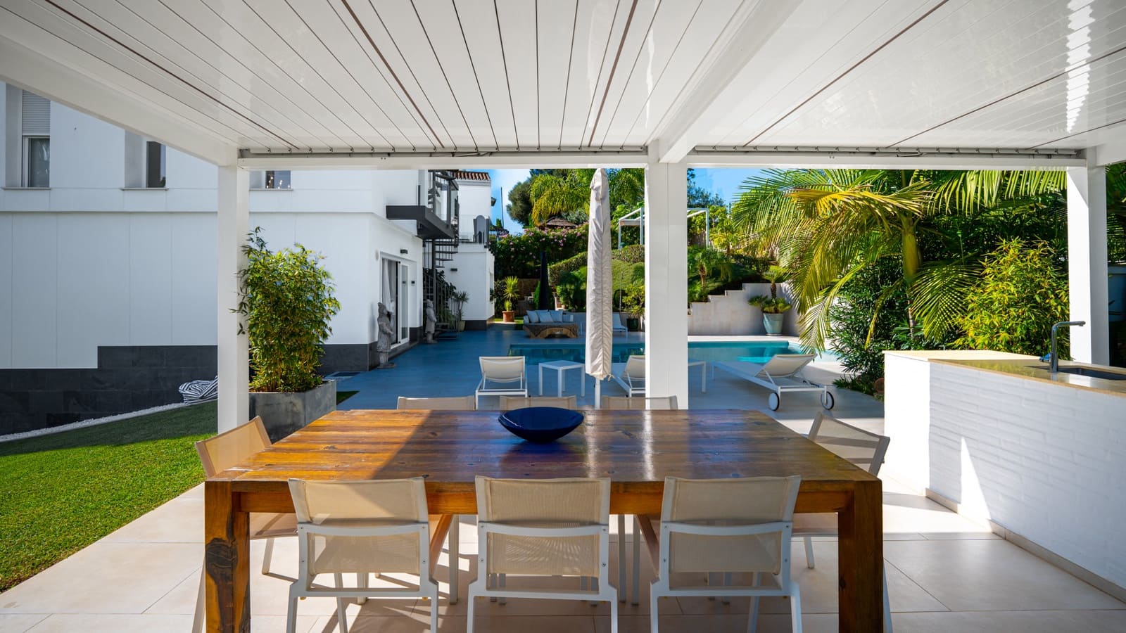 5 slaapkamer Villa te koop in Mijas Costa met zwembad garage - € 1.650.000 (Ref: 9753530)