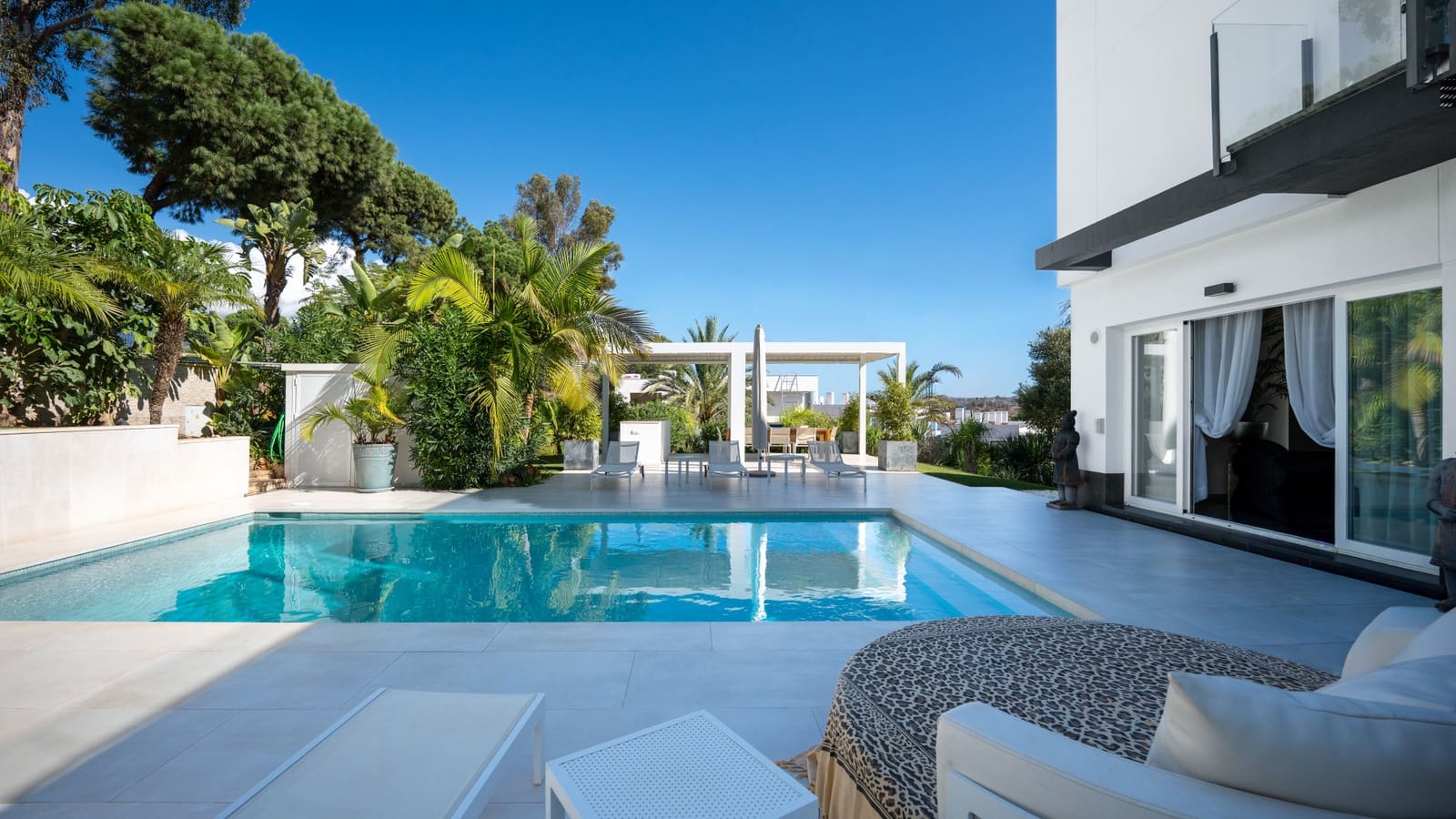 5 slaapkamer Villa te koop in Mijas Costa met zwembad garage - € 1.650.000 (Ref: 9753530)