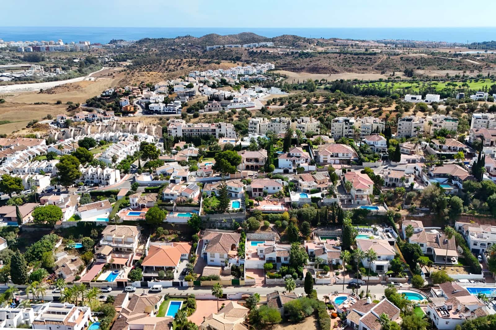 3 bedroom Villa for sale in Mijas Costa with pool garage - € 649,000 (Ref: 9753534)