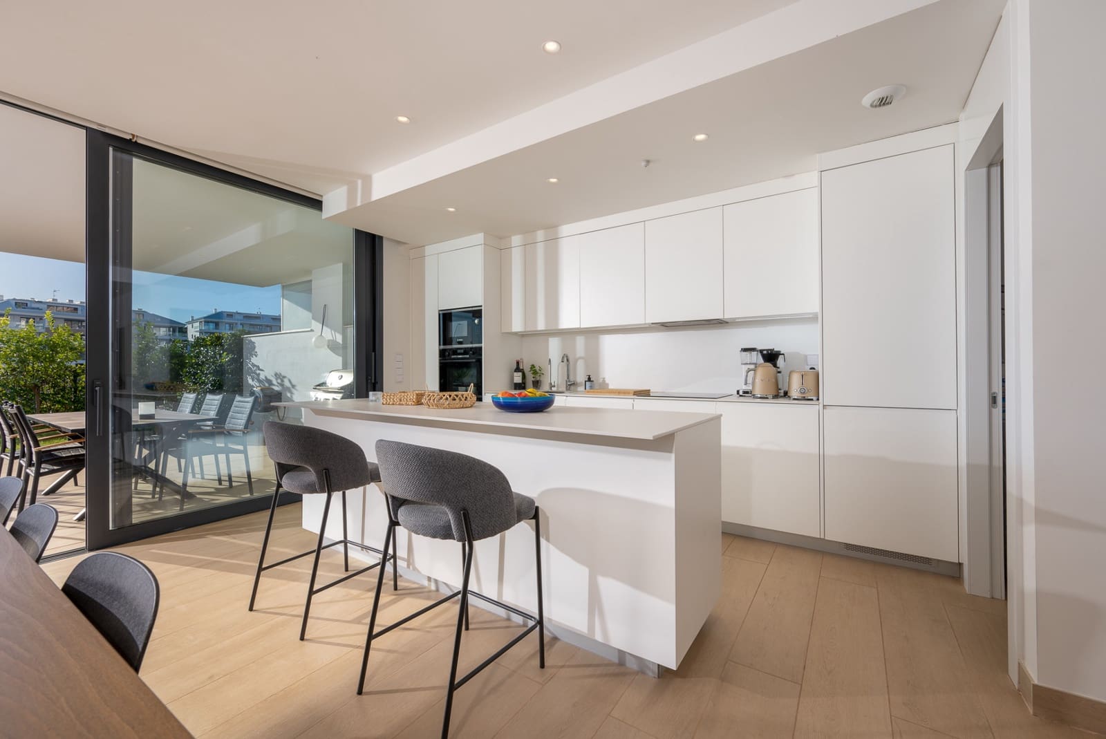 2 soveværelse Lejlighed til salg i Fuengirola med swimmingpool garage - € 649.000 (Ref: 9753536)