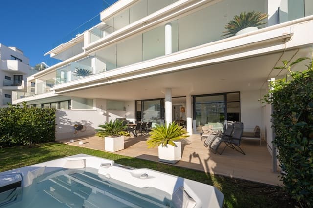 2 soverom Leilighet til salgs i Fuengirola med svømmebasseng garasje - € 649 000 (Ref: 9753536)