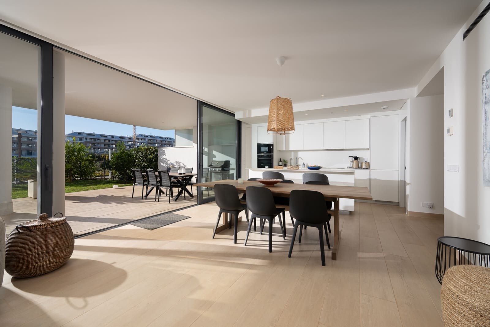 2 soveværelse Lejlighed til salg i Fuengirola med swimmingpool garage - € 649.000 (Ref: 9753536)