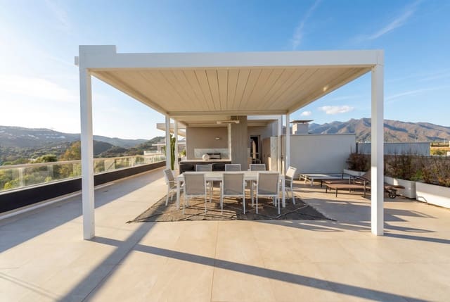 3 soverom Penthouse til salgs i Mijas Costa, Mijas med svømmebasseng garasje - € 697 000 (Ref: 9753537)