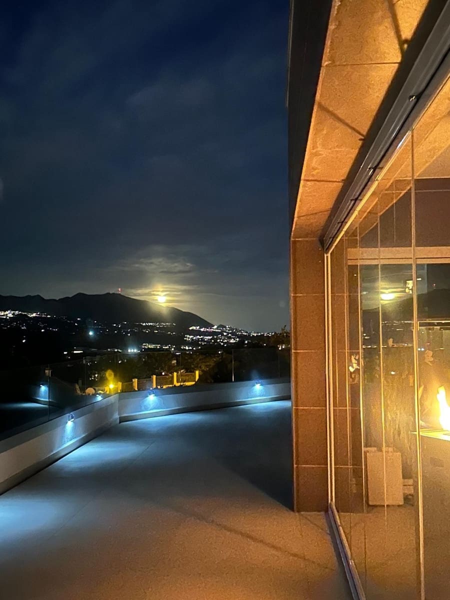 Apartamento de 3 habitaciones en Mijas Costa en venta con piscina garaje - 690.000 € (Ref: 9753539)