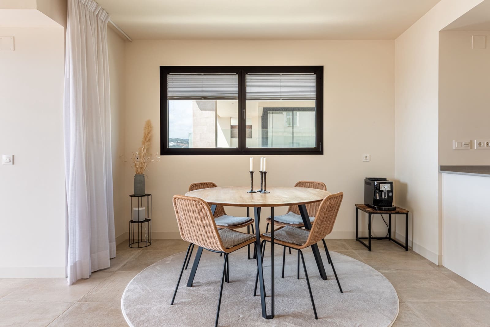 Apartamento de 4 habitaciones en La Cala de Mijas en venta con piscina garaje - 935.000 € (Ref: 9776916)