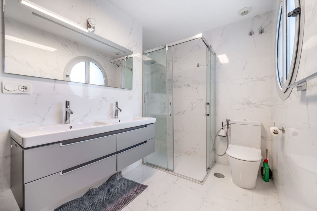 2 sypialnia Apartament na sprzedaż w Fuengirola z basenem garażem - 599 000 € (Ref: 9798160)