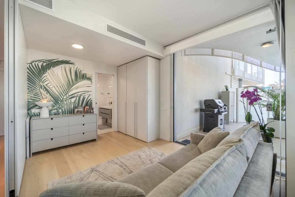 2 sypialnia Apartament na sprzedaż w Fuengirola z basenem garażem - 599 000 € (Ref: 9798160)