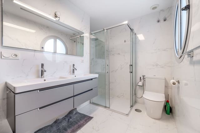 2 sovrum Lägenhet till salu i El Higuerón, Fuengirola med pool garage - 599 000 € (Ref: 9798160)