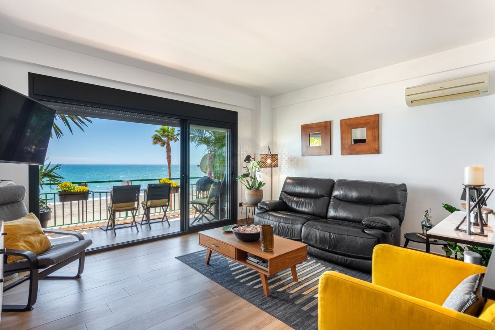 3 bedroom Apartment for sale in Fuengirola with pool garage - € 695,000 (Ref: 9819211)