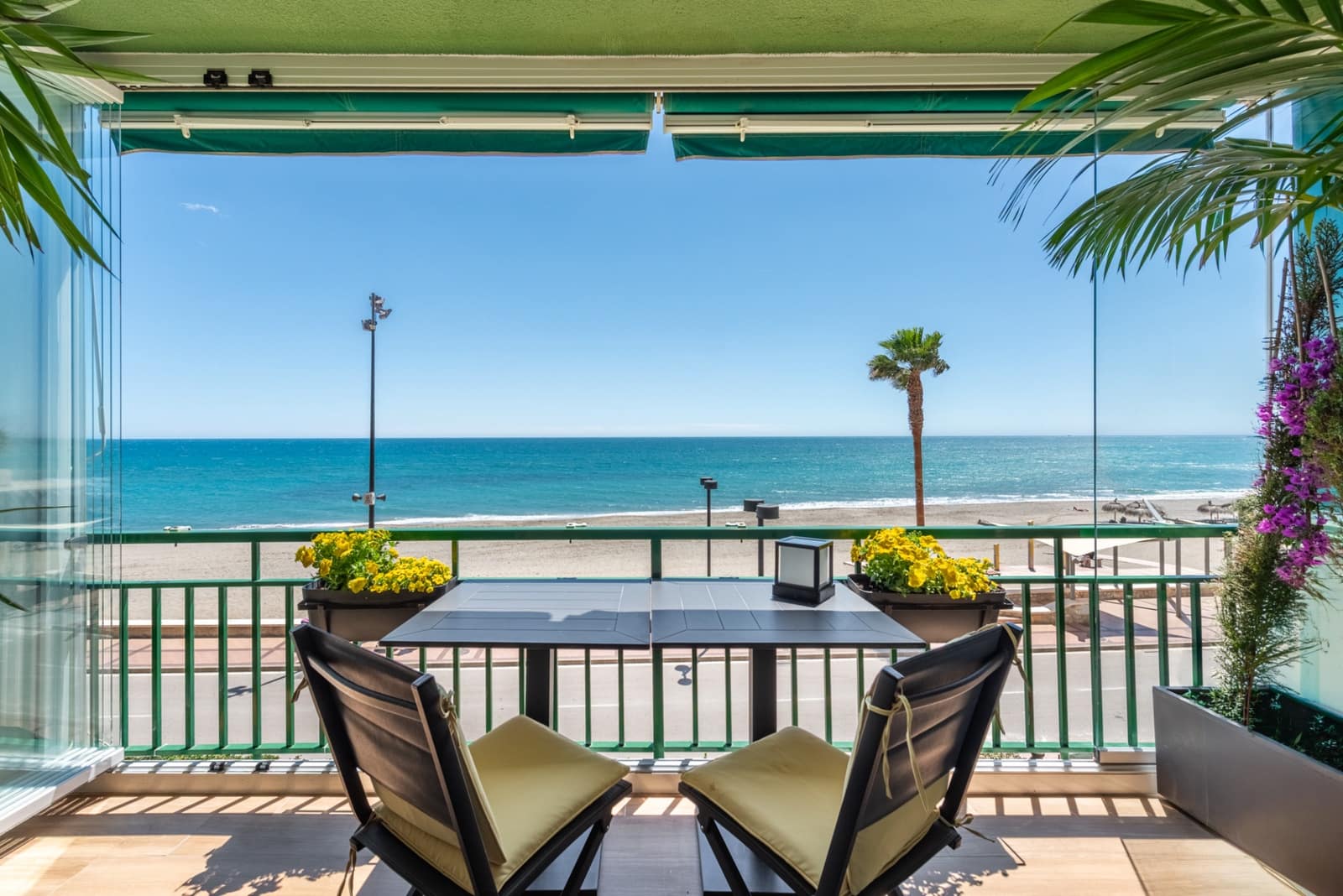 3 bedroom Apartment for sale in Fuengirola with pool garage - € 695,000 (Ref: 9819211)