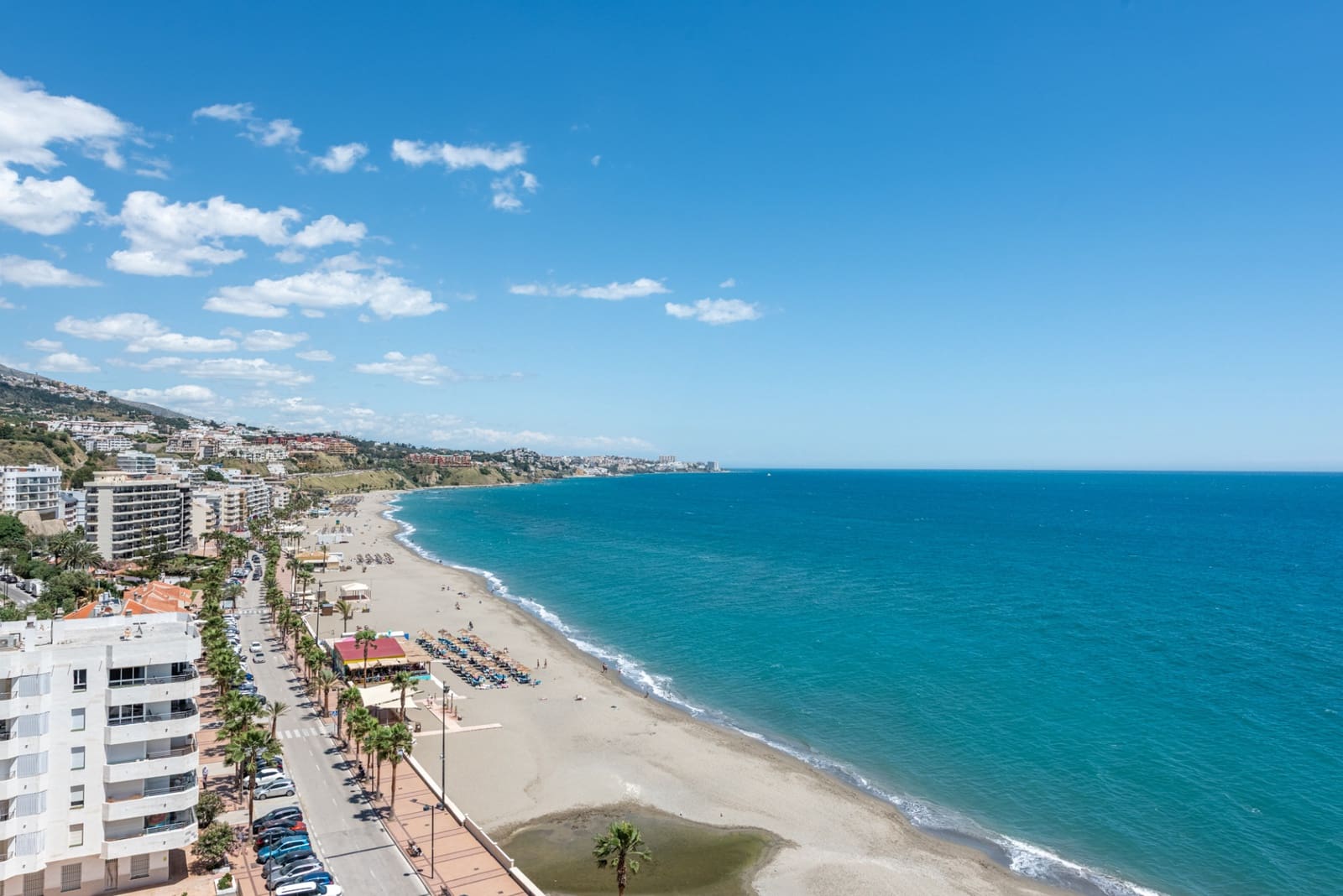 3 bedroom Apartment for sale in Fuengirola with pool garage - € 695,000 (Ref: 9819211)