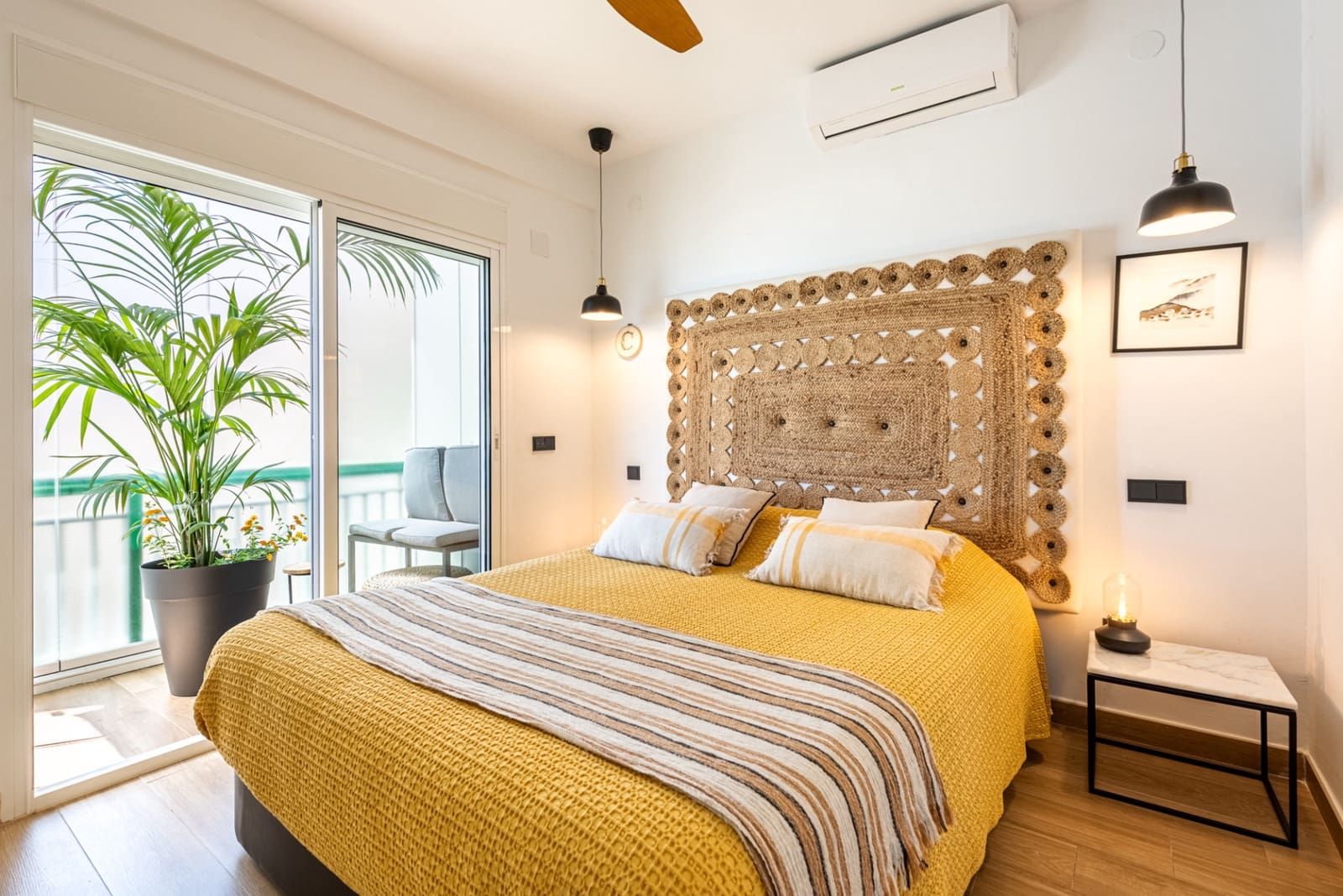3 bedroom Apartment for sale in Fuengirola with pool garage - € 695,000 (Ref: 9819211)