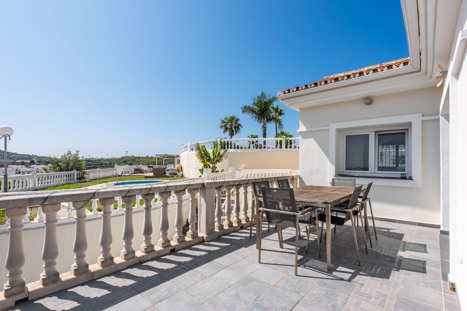 3 soverom Villa til salgs i Mijas Costa med svømmebasseng garasje - € 675 000 (Ref: 9821484)