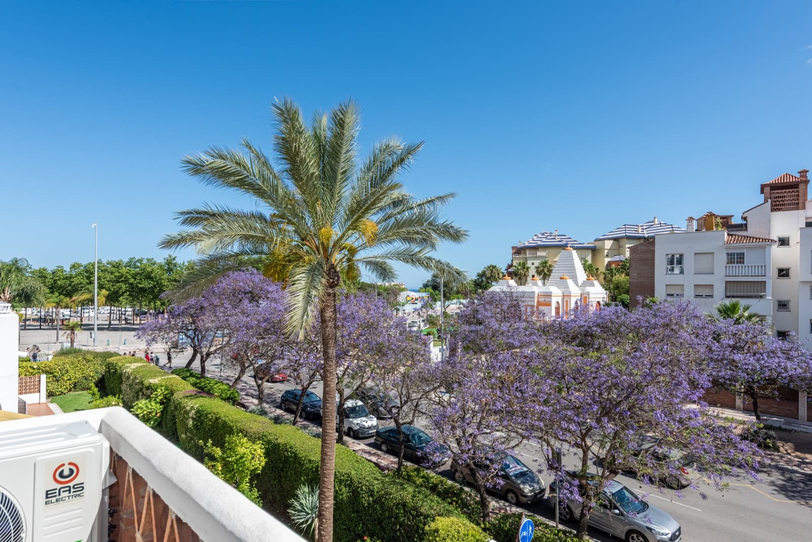 2 sypialnia Apartament na sprzedaż w Benalmadena Costa z basenem garażem - 364 000 € (Ref: 9850359)