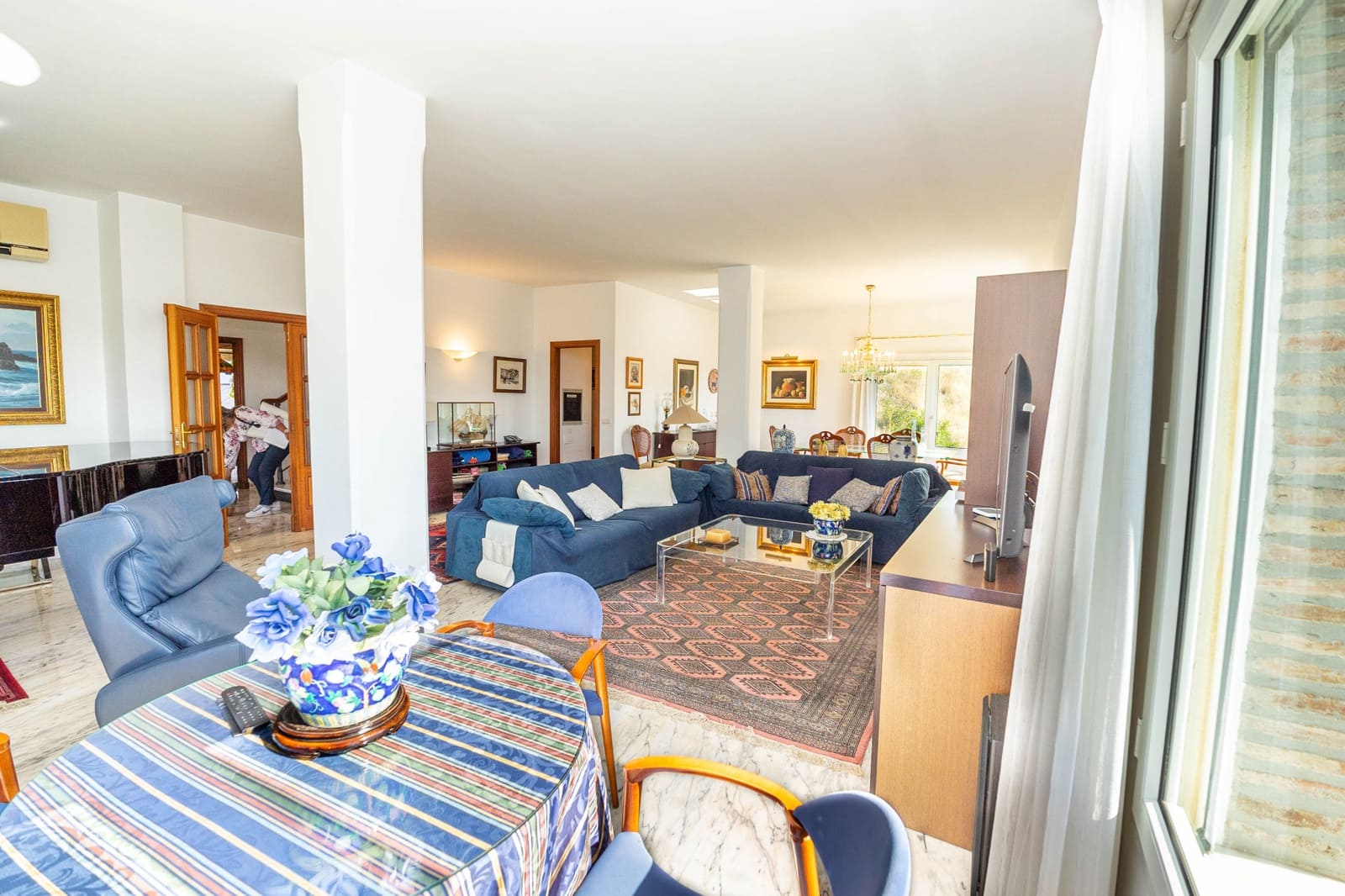 4 sypialnia Willa na sprzedaż w Mijas z basenem garażem - 1 300 000 € (Ref: 9883583)