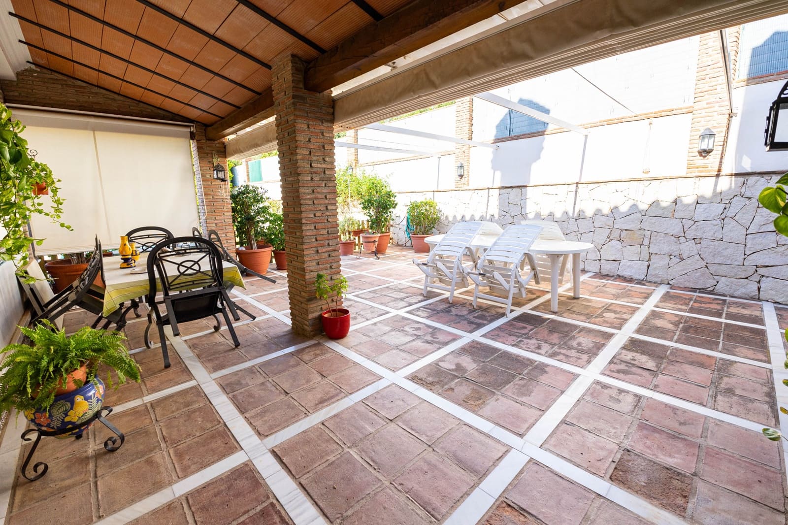 4 sypialnia Willa na sprzedaż w Mijas z basenem garażem - 1 300 000 € (Ref: 9883583)