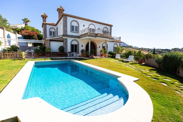 4 sypialnia Willa na sprzedaż w Mijas pueblo, Mijas z basenem garażem - 1 300 000 € (Ref: 9883583)
