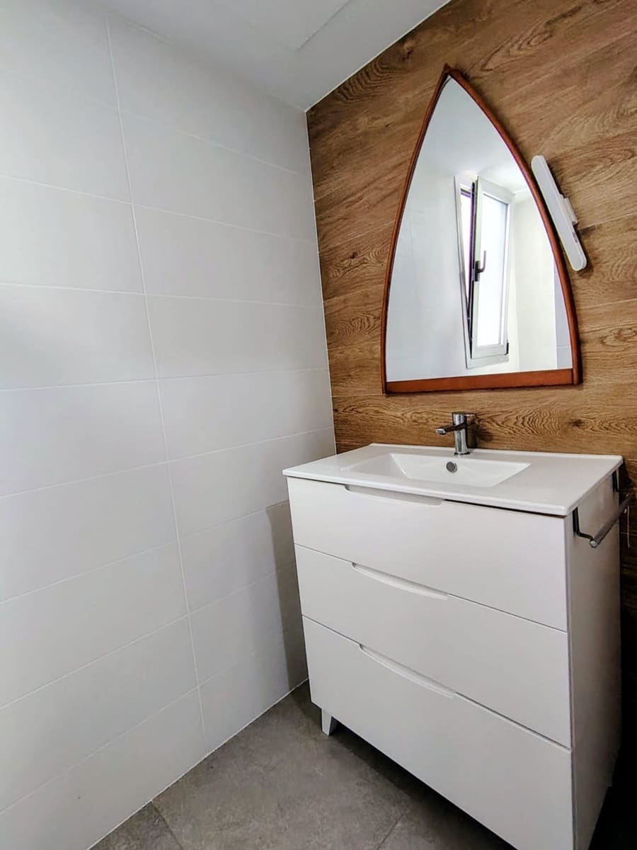 2 slaapkamer Appartement te koop in Torremolinos met zwembad garage - € 495.000 (Ref: 9897403)