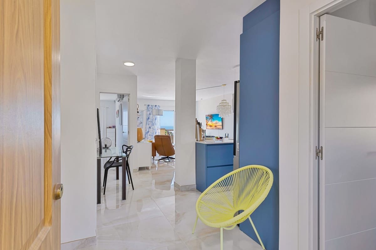 2 sovrum Takvåning till salu i Benalmadena med pool - 499 000 € (Ref: 9902240)