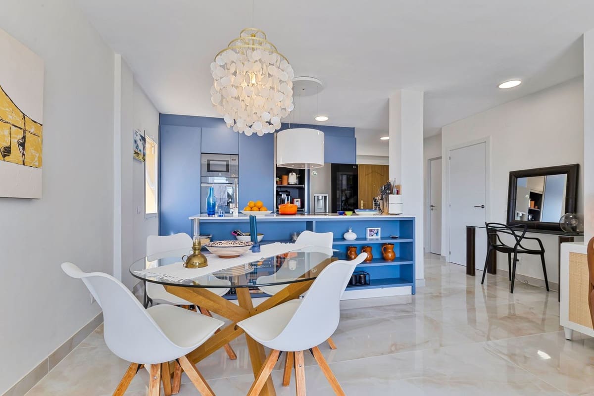 2 sovrum Takvåning till salu i Benalmadena med pool - 499 000 € (Ref: 9902240)