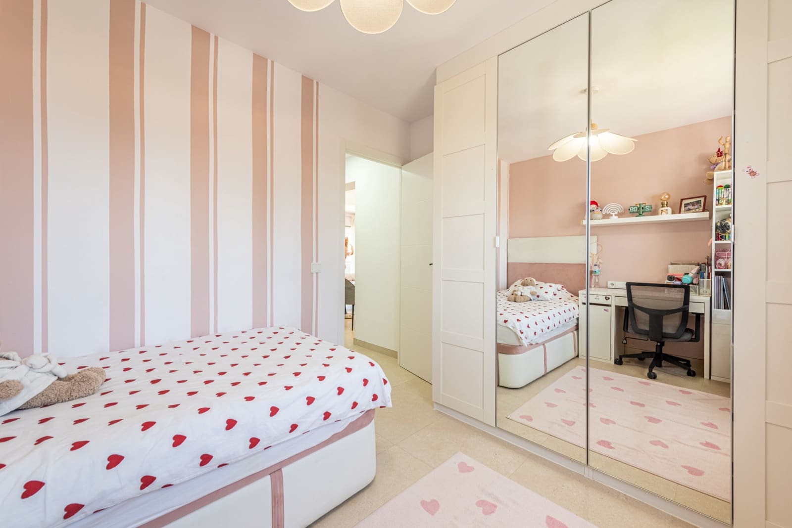 Apartamento de 2 habitaciones en La Cala de Mijas en venta con piscina - 390.000 € (Ref: 9937125)