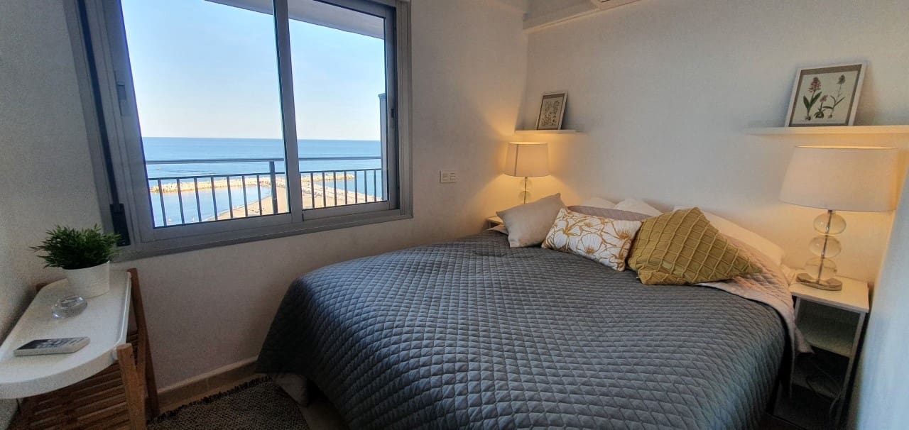 2 makuuhuone Huoneisto myytävänä paikassa Fuengirola mukana 
autotalli - 395 000 € (Ref: 9996208)