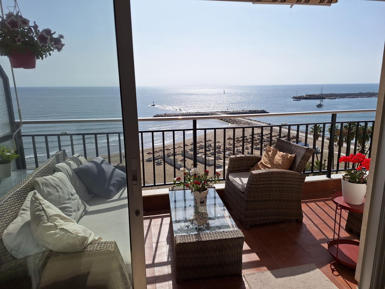 2 makuuhuone Huoneisto myytävänä paikassa Fuengirola mukana 
autotalli - 395 000 € (Ref: 9996208)