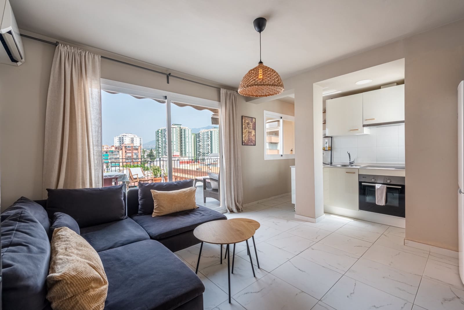2 soveværelse Penthouse til salg i Fuengirola - € 400.000 (Ref: 9997785)