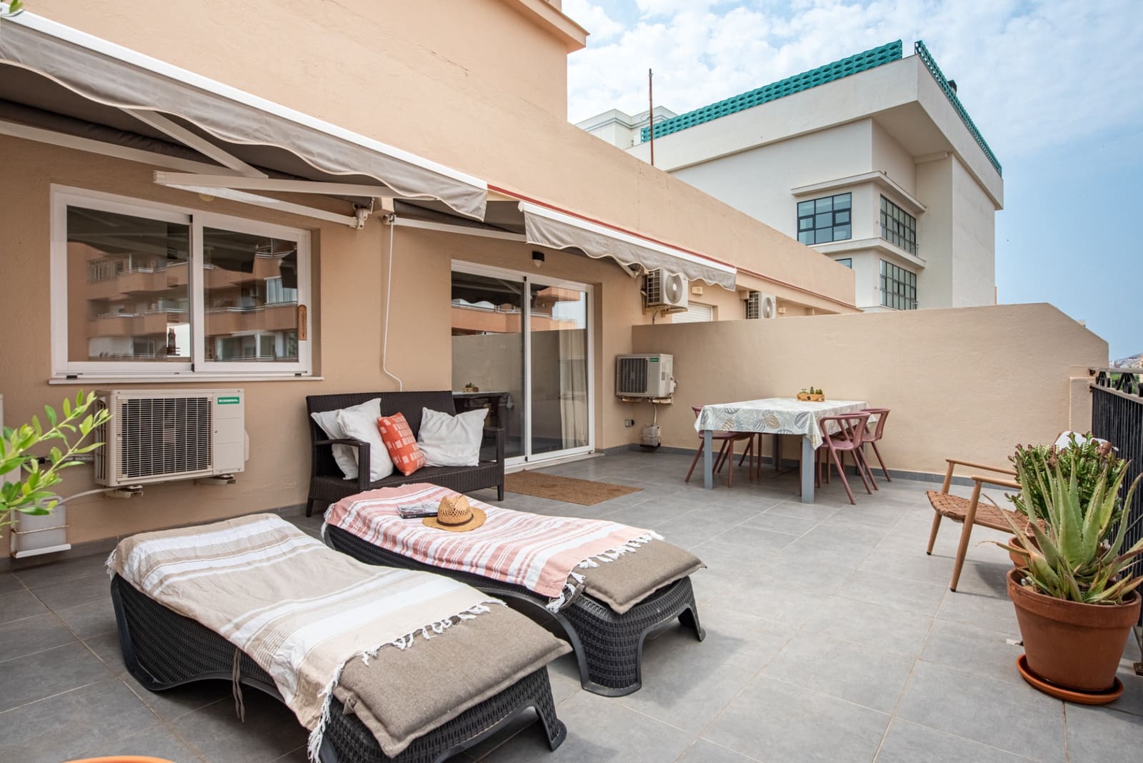 2 soveværelse Penthouse til salg i Fuengirola - € 400.000 (Ref: 9997785)