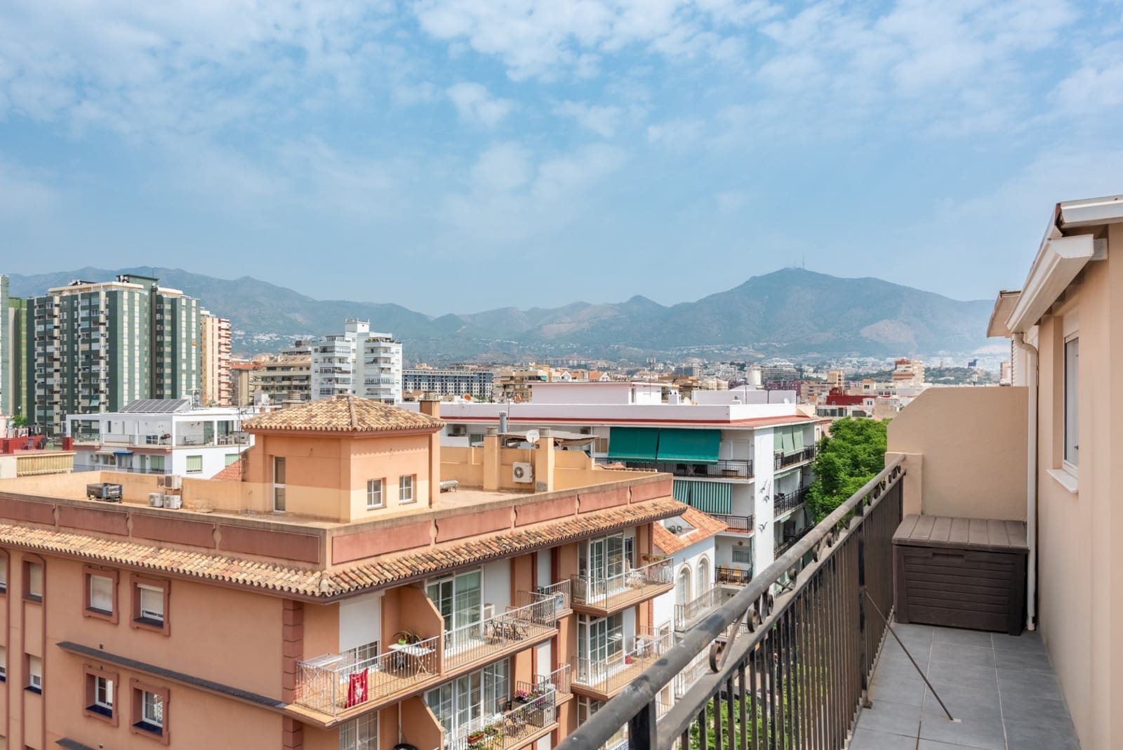 2 soveværelse Penthouse til salg i Fuengirola - € 400.000 (Ref: 9997785)