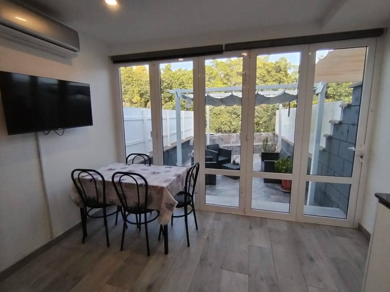 2 sypialnia Apartament na sprzedaż w San Agustin z basenem - 220 000 € (Ref: 9240654)