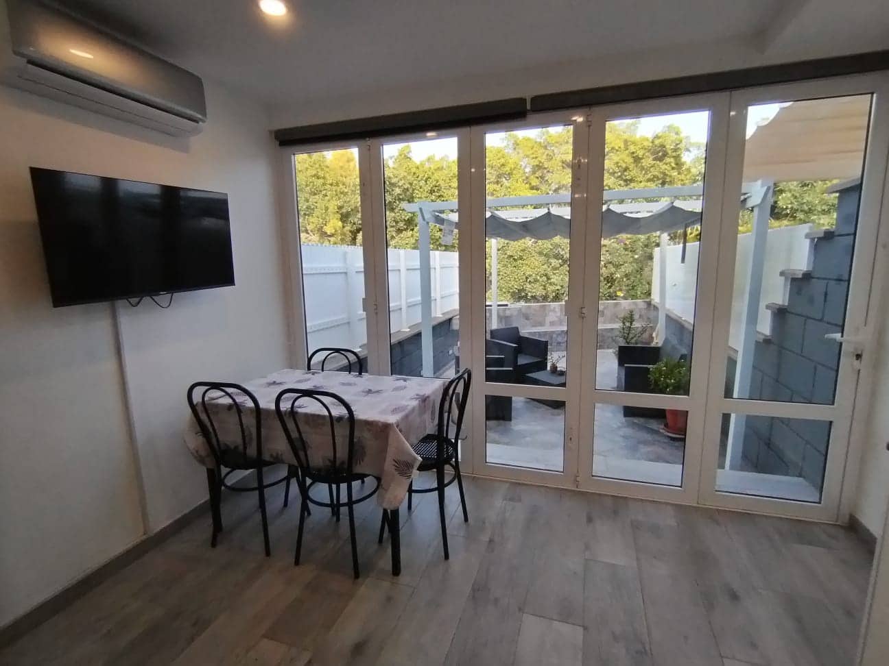 2 sypialnia Apartament na sprzedaż w San Agustin z basenem - 220 000 € (Ref: 9240654)