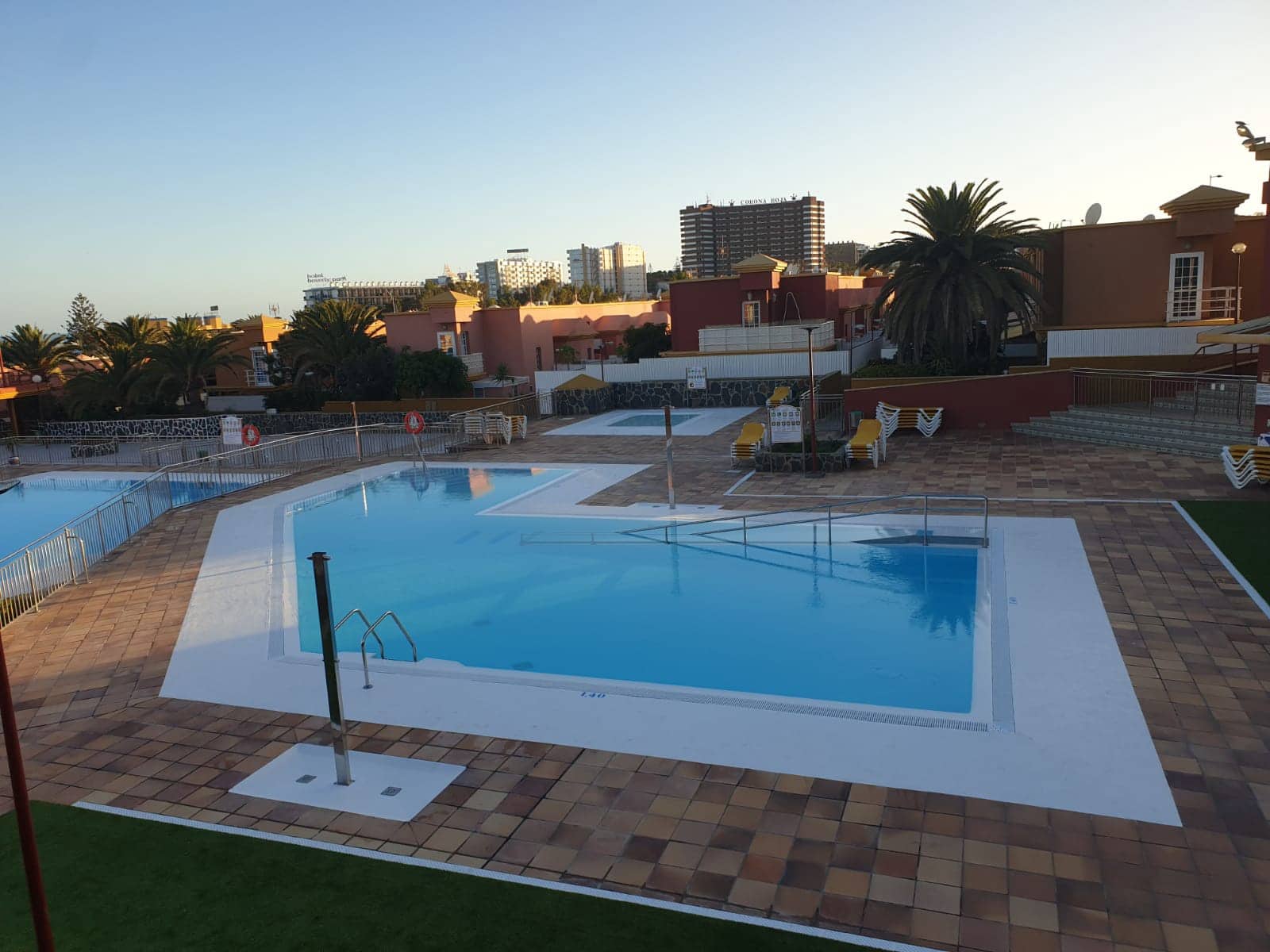 2 sypialnia Apartament na sprzedaż w San Agustin z basenem - 220 000 € (Ref: 9240654)