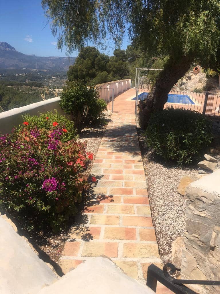 5 soveværelse Finca/Landehus til salg i Pedramala med swimmingpool garage - € 998.000 (Ref: 8632273)