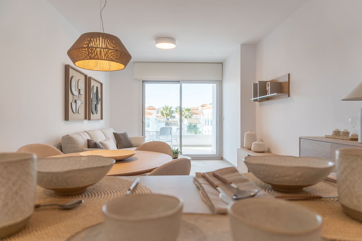 2 soveværelse Lejlighed til salg i Orihuela Costa med swimmingpool - € 325.000 (Ref: 10082116)