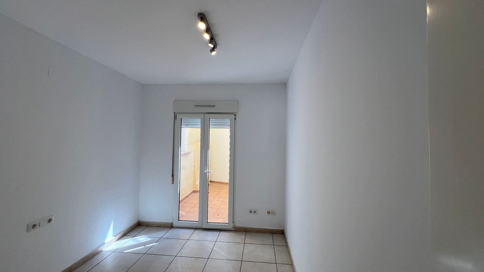 3 soveværelse Lejlighed til salg i Denia - € 269.000 (Ref: 10082122)