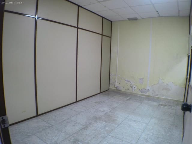 Erhverv til leje i Llíria - € 1.200 (Ref: 8855020)