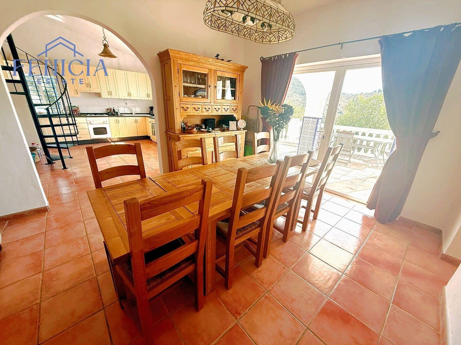 3 quarto Moradia para venda em Almunecar com piscina garagem - 399 000 € (Ref: 10022002)