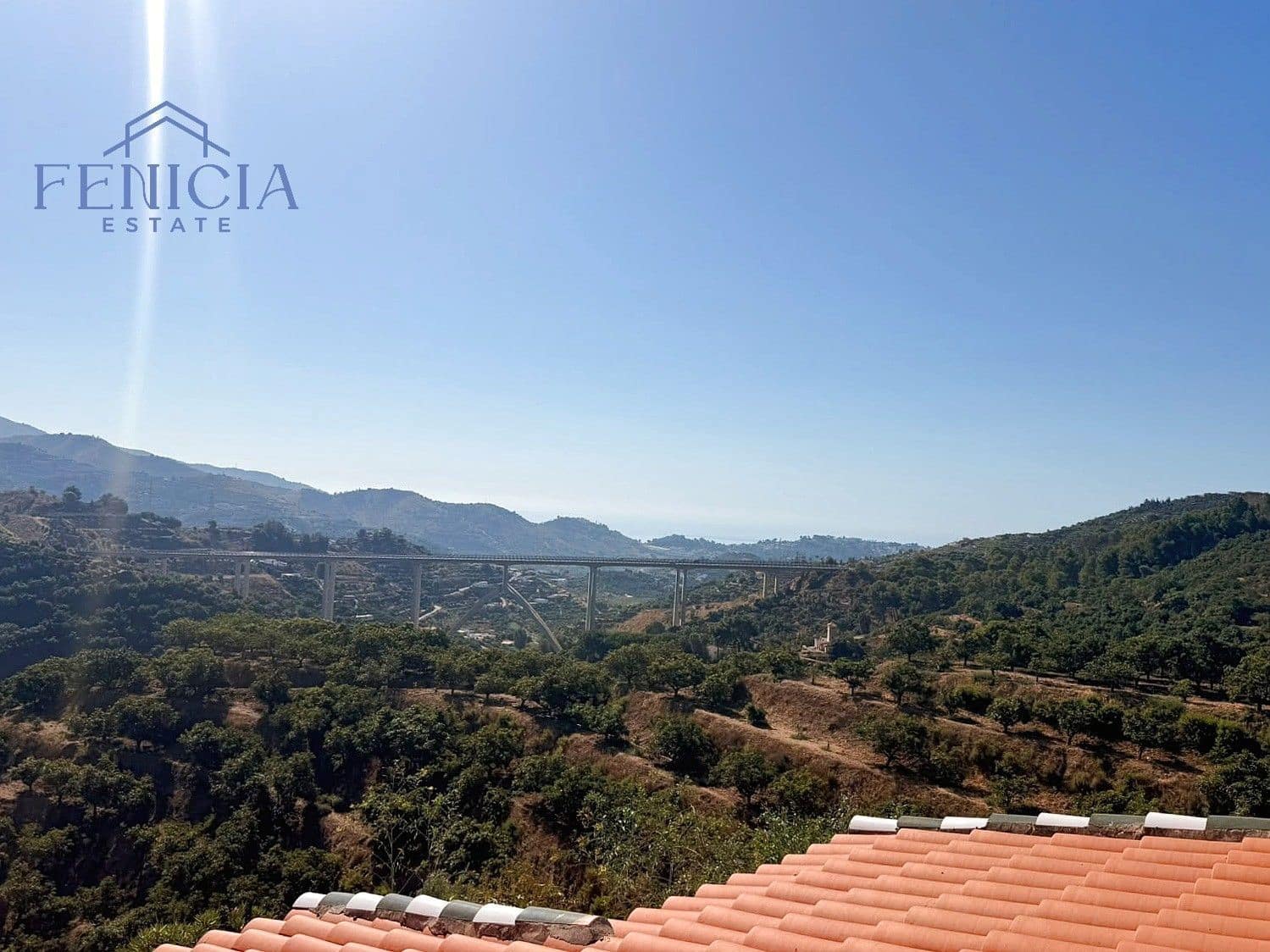 3 quarto Moradia para venda em Almunecar com piscina garagem - 399 000 € (Ref: 10022002)