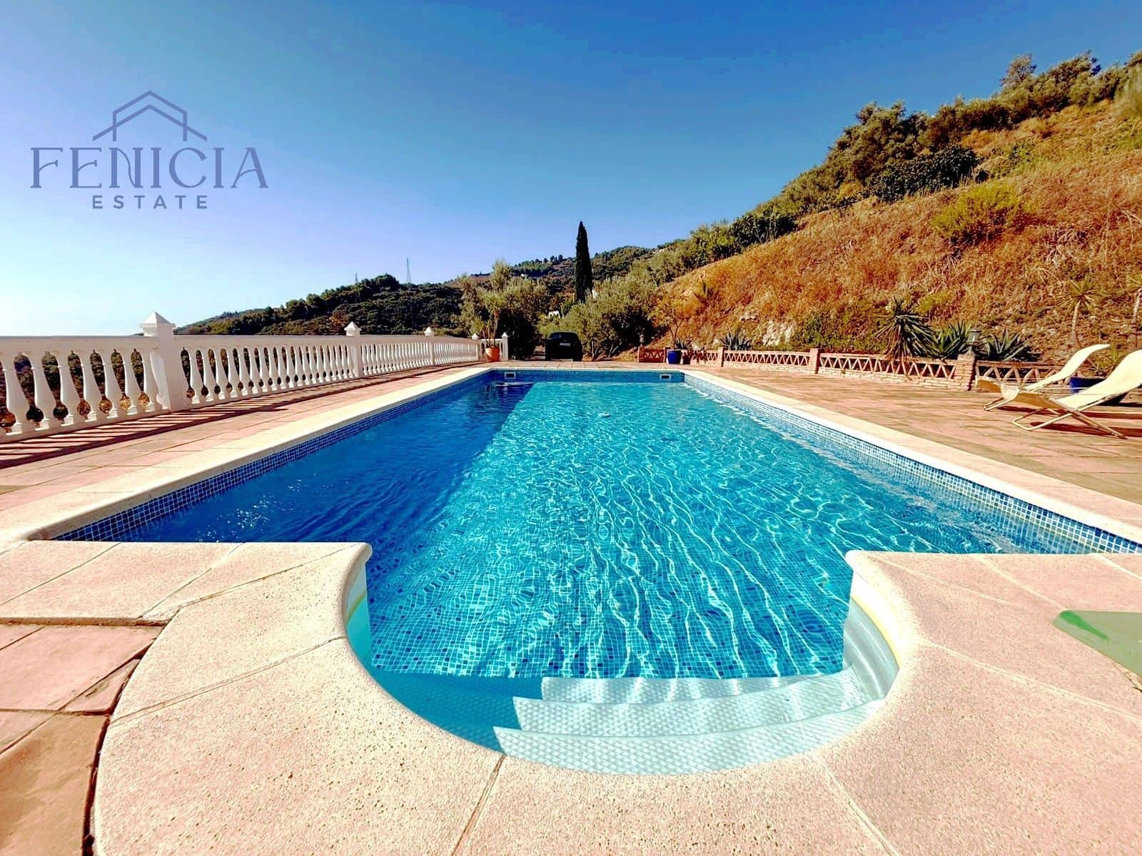 3 quarto Moradia para venda em Almunecar com piscina garagem - 399 000 € (Ref: 10022002)